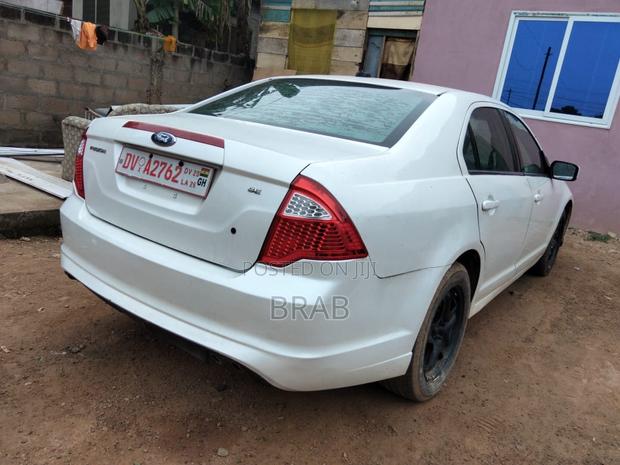 Ford Fusion SE 2009 White