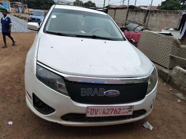 Ford Fusion SE 2009 White