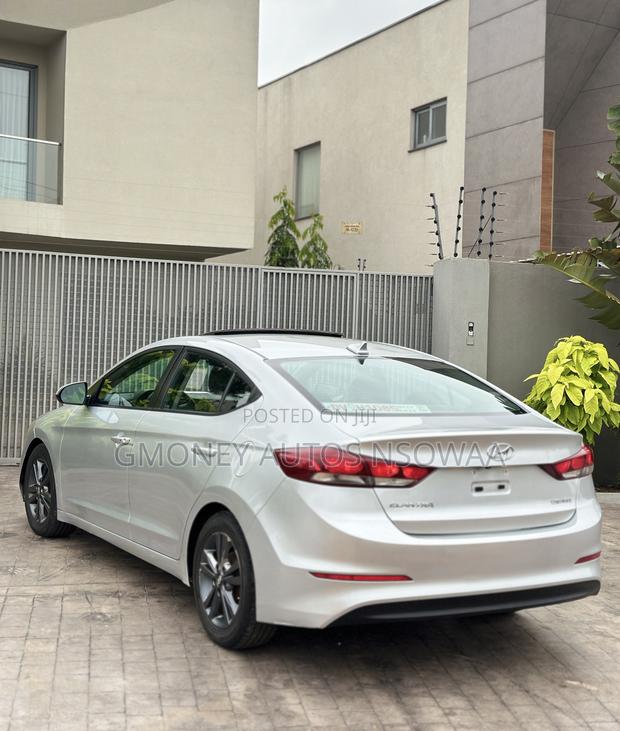 Hyundai Elantra Limited 2018 Silver