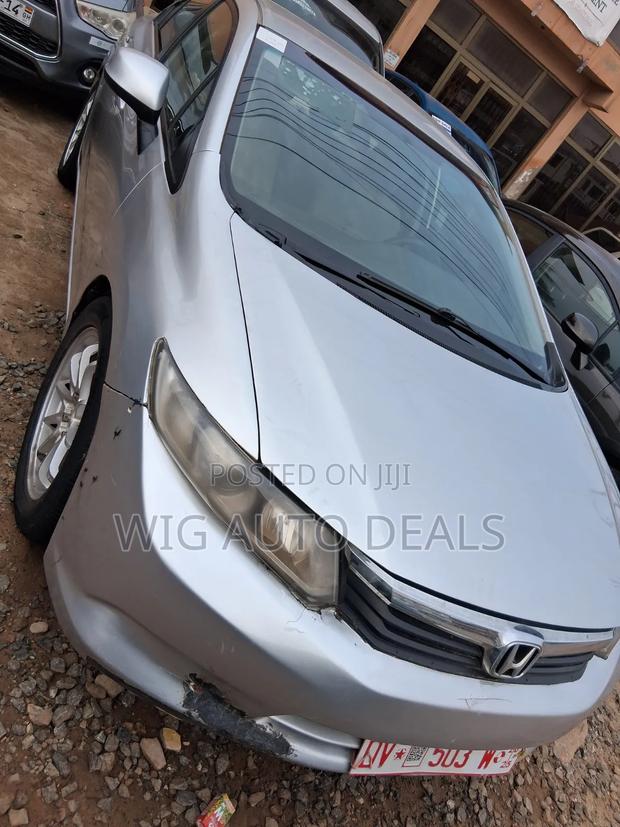 Honda Civic 2012 Silver
