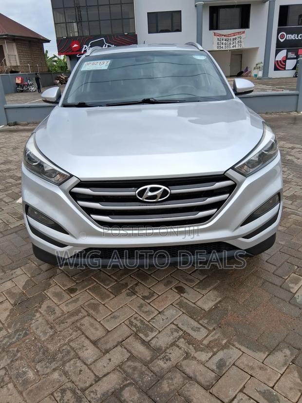 Hyundai Tucson 2018 Silver