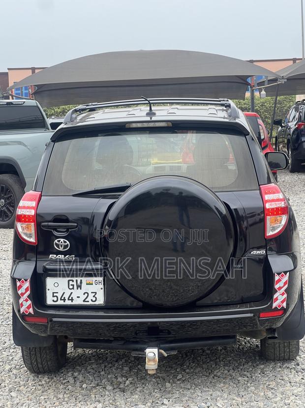 Toyota RAV4 2011 Black