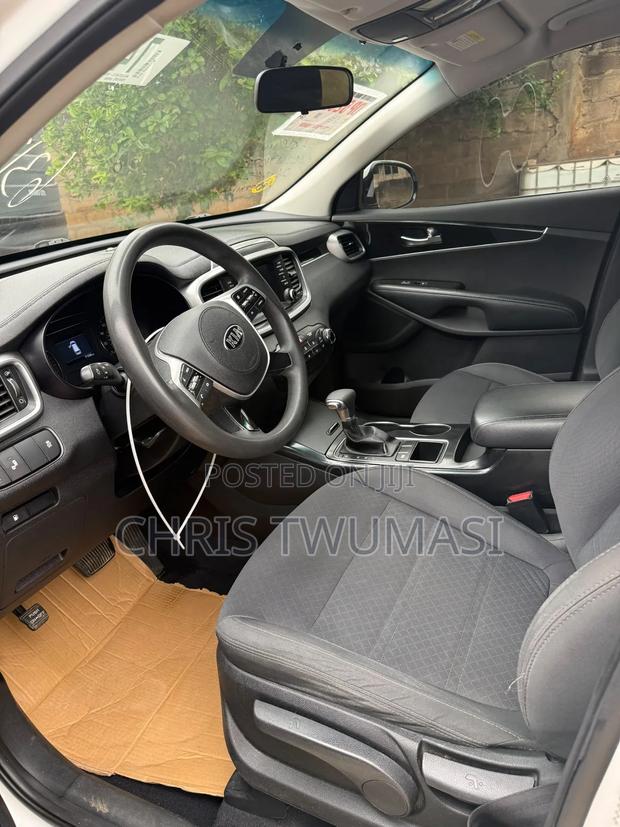 Kia Sorento 2020 White
