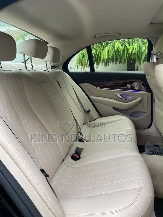 Mercedes-Benz E300 2018 Black