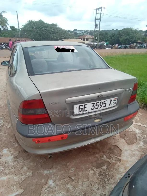 Opel Vectra 1.8 2005 Silver