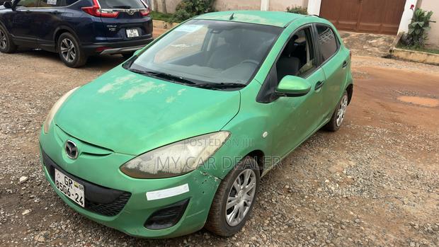 Mazda Demio 2011 Green
