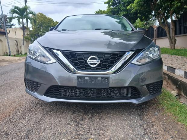 Nissan Sentra 2018 Gray