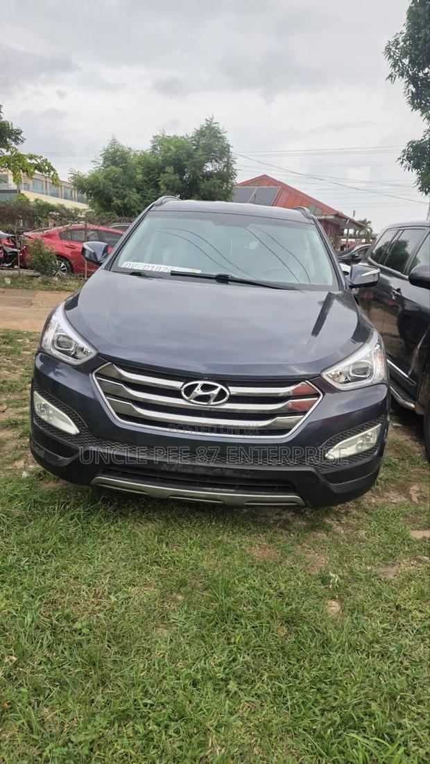 Hyundai Santa Fe 2016 Gray