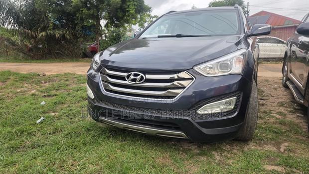 Hyundai Santa Fe 2016 Gray