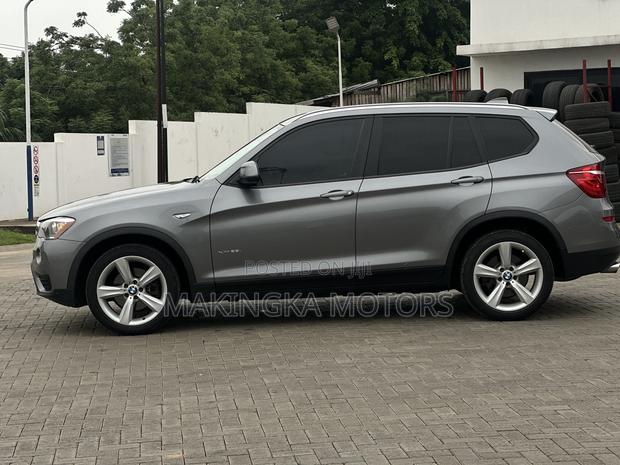 BMW X3 xDrive28i AWD 2017 Silver