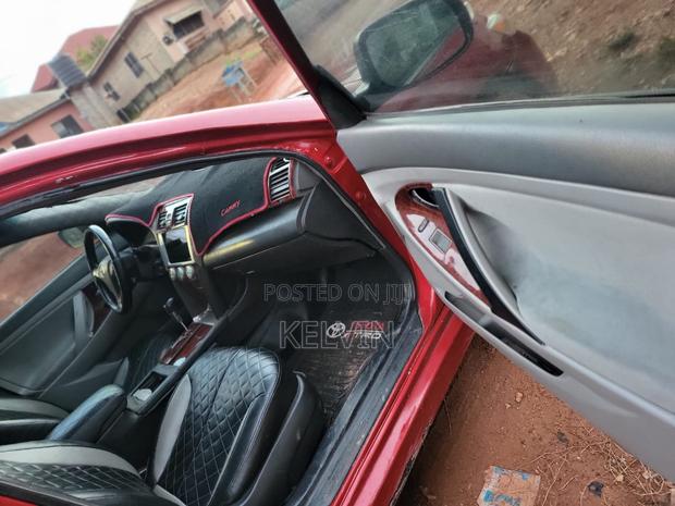 Toyota Camry SE 4dr Sedan (2.5L 4cyl 6AM) 2010 Red