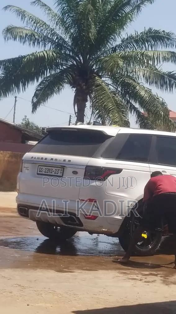 Land Rover Range Rover 2017 White