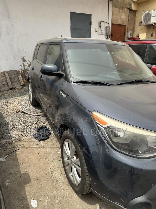 Kia Soul ! 4dr Wagon (2.0L 4cyl 6A) 2015 Gray