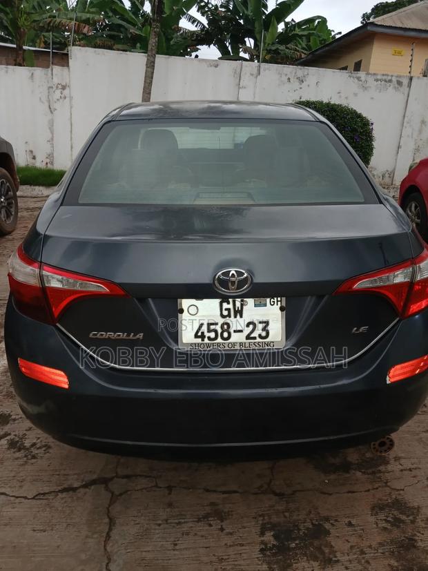Toyota Corolla 2015 Gray