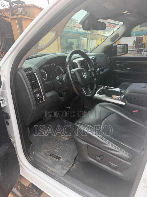 RAM 1500 2018 White