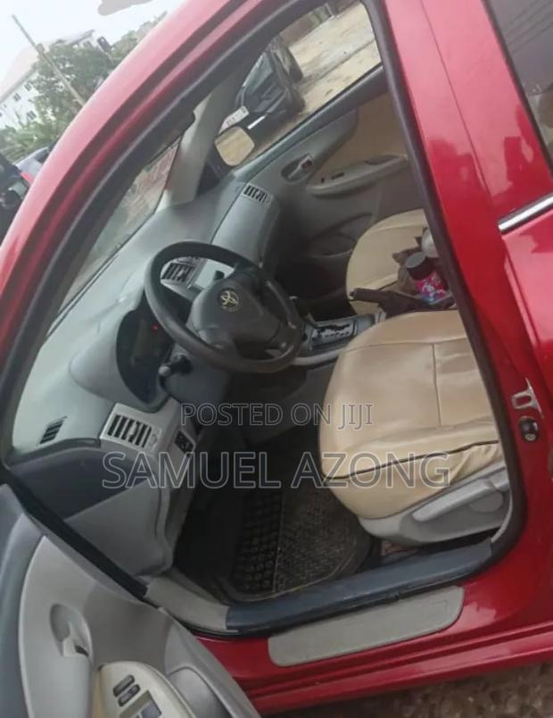 Toyota Corolla LE 4dr Sedan (1.8L 4 cyl 4A) 2009 Red