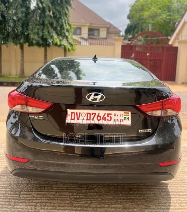 Hyundai Elantra 2015 Black