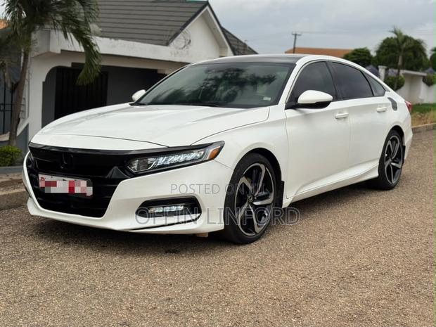Honda Accord Sport 2018 White