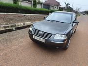 Volkswagen Passat 2005 Gray for sale