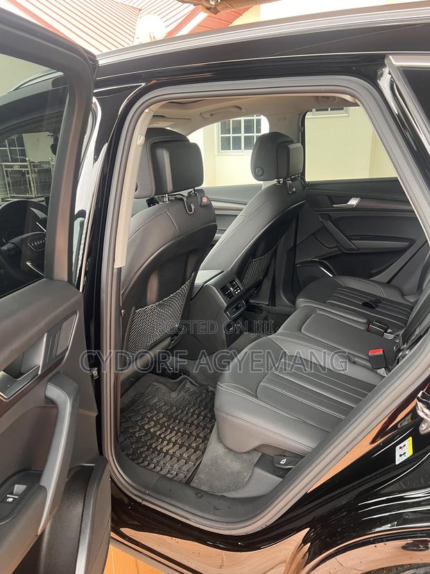 Audi Q5 Premium 2021 Black