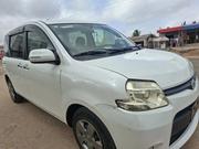Toyota Sienta 2012 White for sale