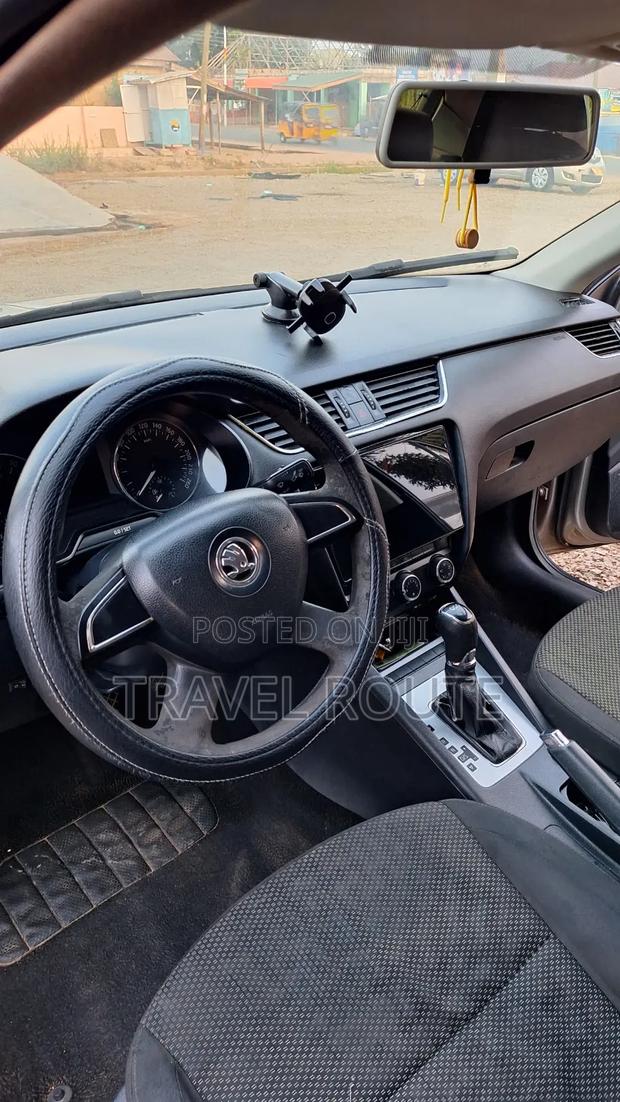 Skoda Octavia 2014 Gray