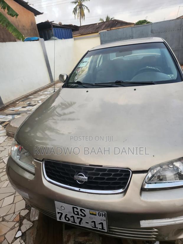 Nissan Sentra SE-R 2008 Gold