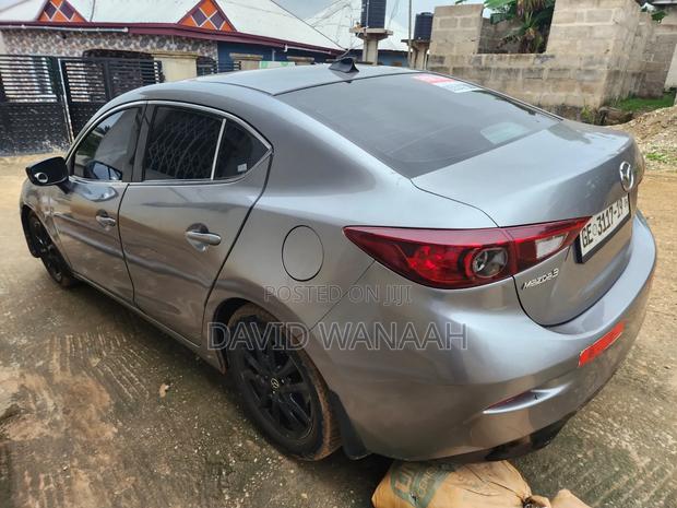 Mazda 3 2016 Gray