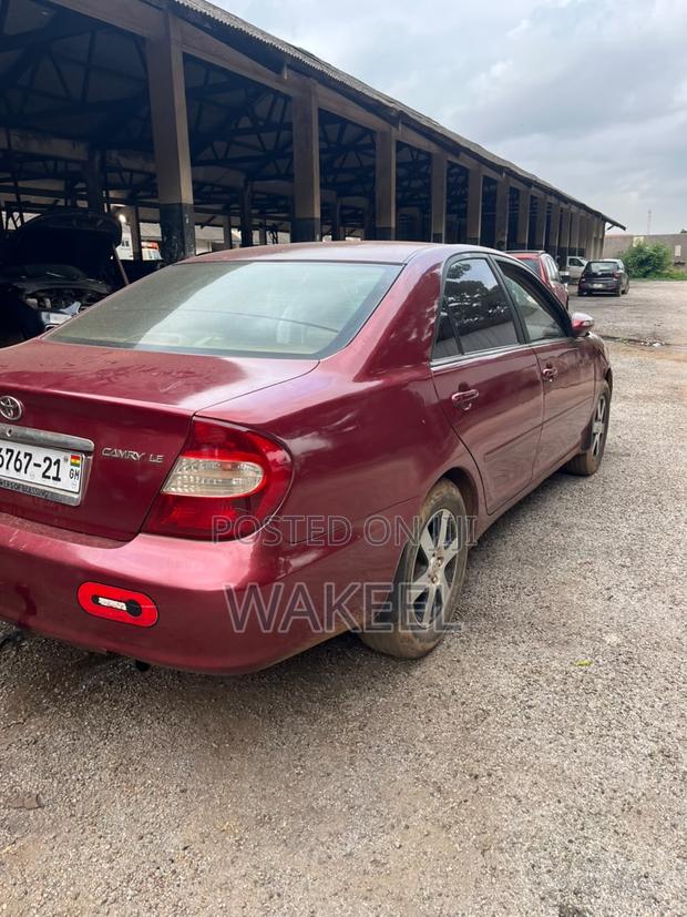 Toyota Camry LE 4dr Sedan (2.4L 4cyl 5M) 2004 Red