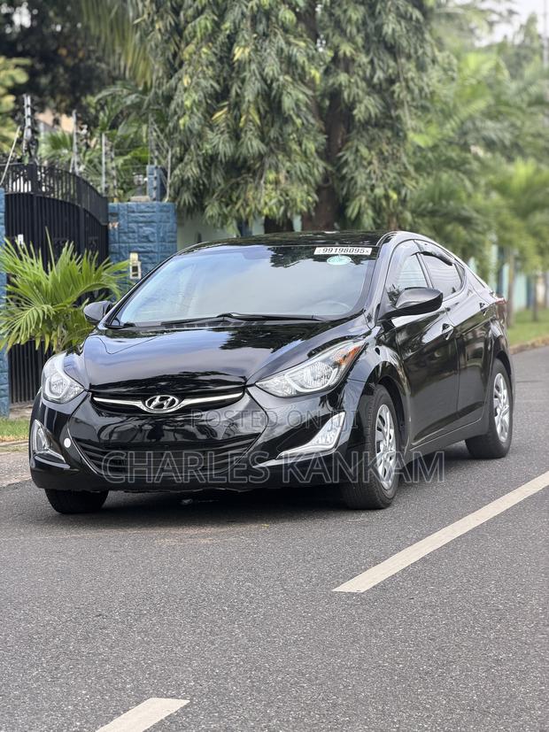Hyundai Elantra SE Sedan FWD (1.8L 4cyl 6A) 2016 Black