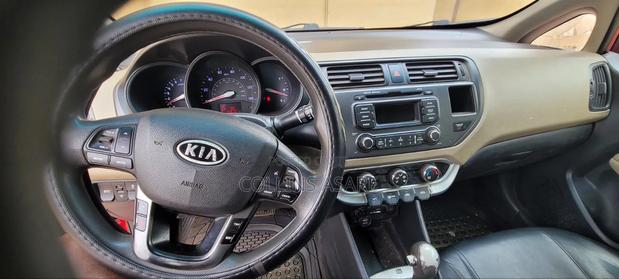 Kia Rio EX 4dr Sedan (1.6L 4cyl 6A) 2012