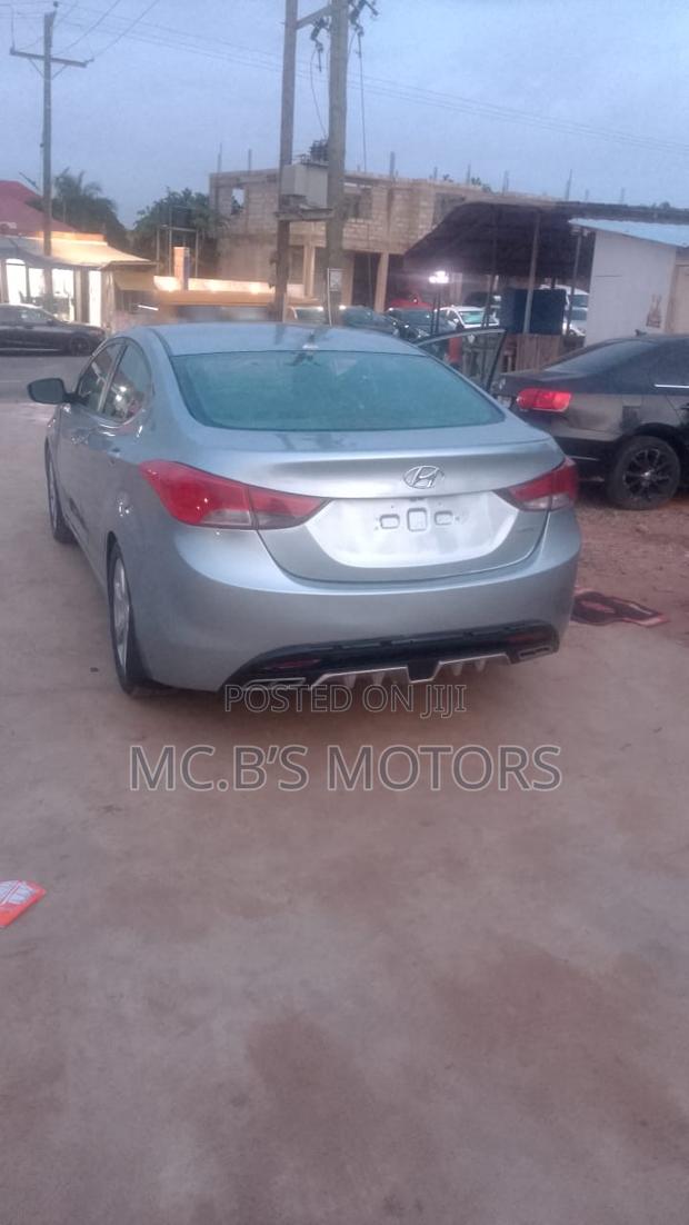 Hyundai Elantra 2013 Silver