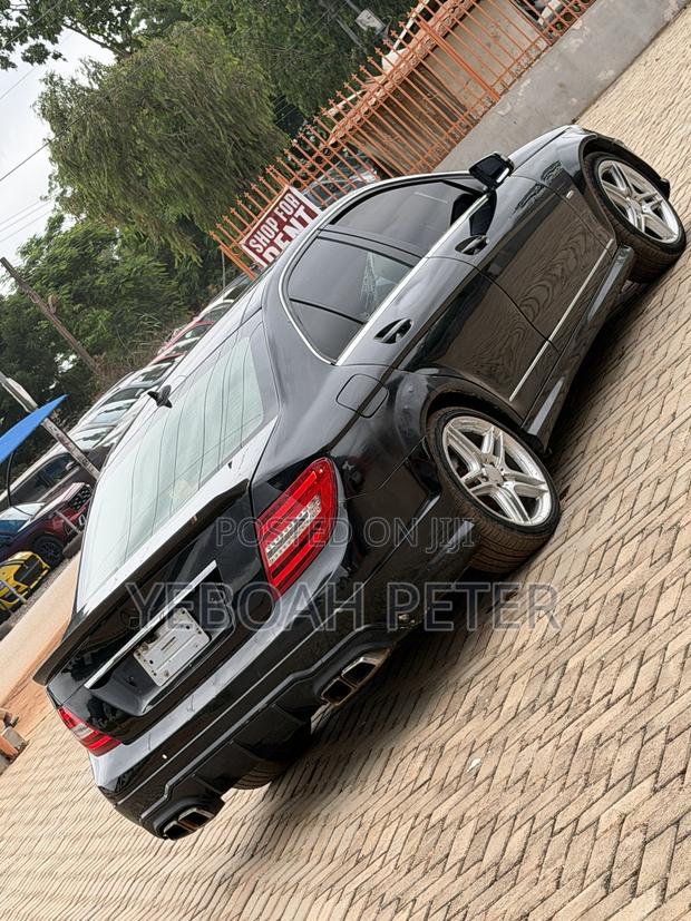 Mercedes-Benz C300 2013 Black