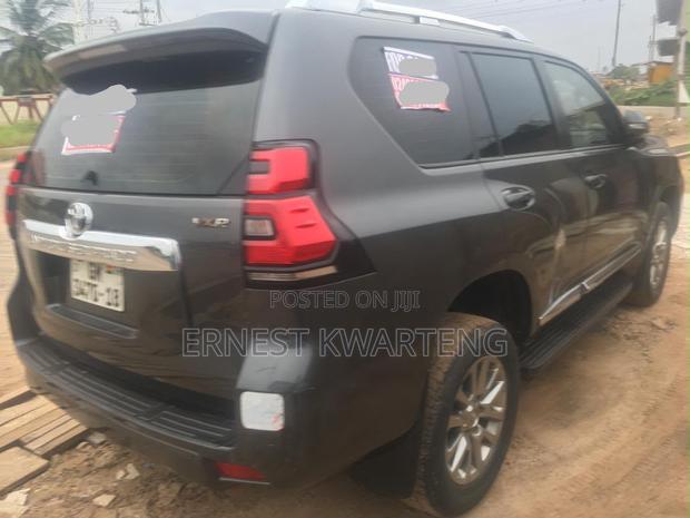 Toyota Land Cruiser Prado 2018 Black