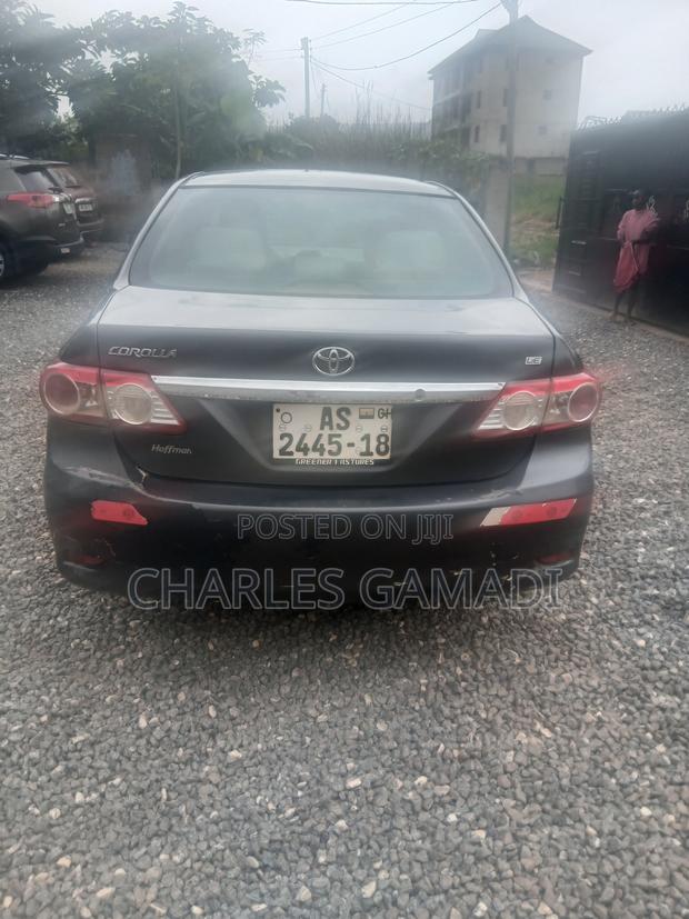 Toyota Corolla LE 4dr Sedan (1.8L 4cyl 4A) 2013 Gray