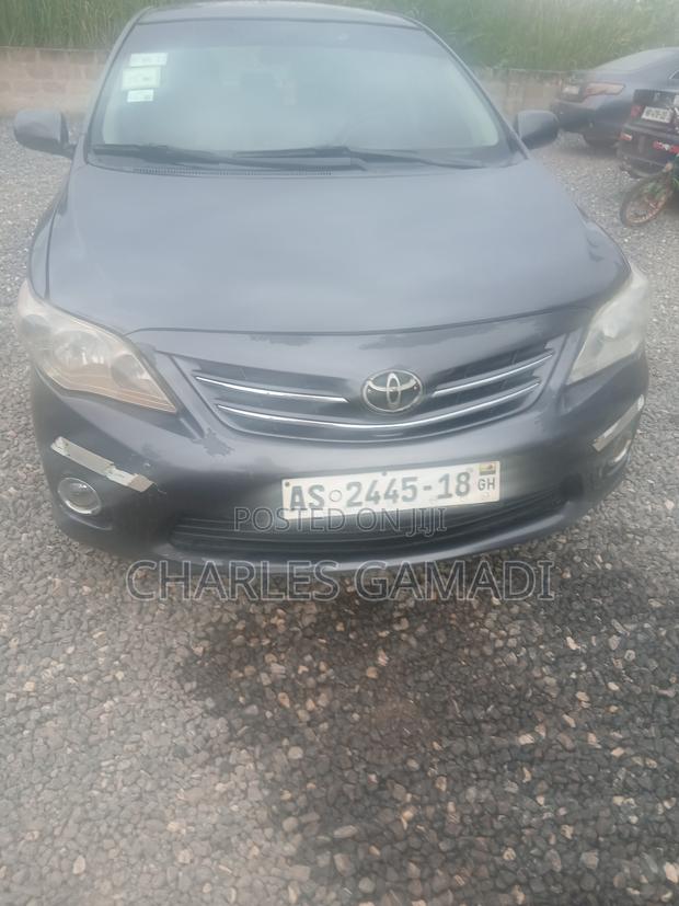 Toyota Corolla LE 4dr Sedan (1.8L 4cyl 4A) 2013 Gray