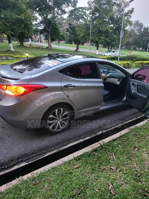 Hyundai Elantra 2015 Gray