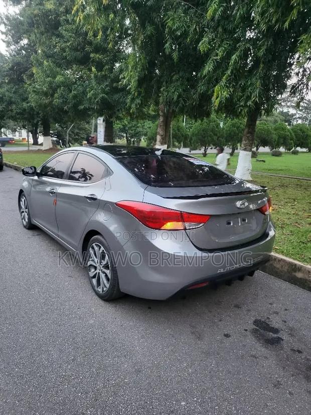 Hyundai Elantra 2015 Gray