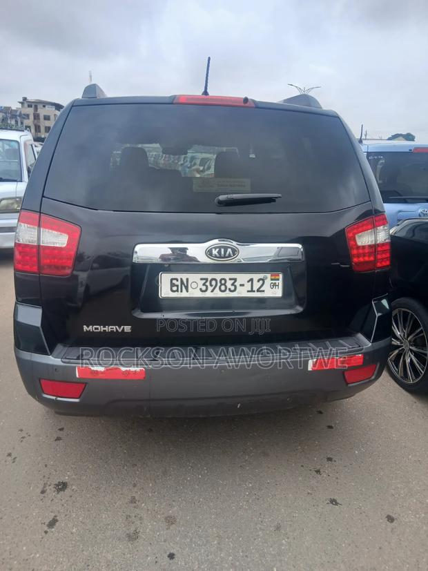 Kia Mohave 2012 Black