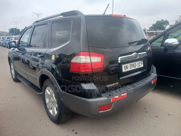 Kia Mohave 2012 Black