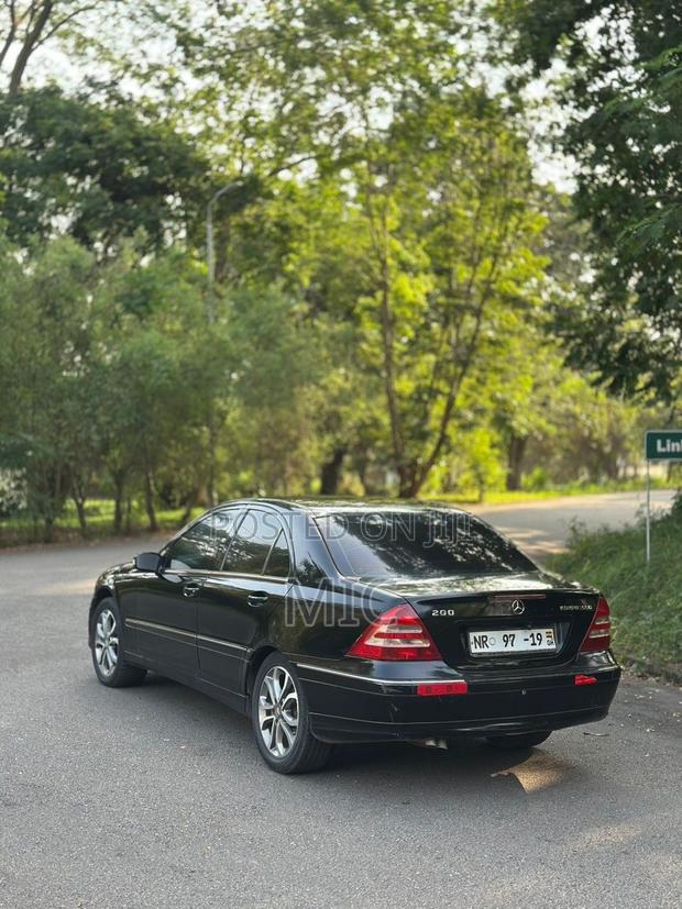 Mercedes-Benz C200 2006 Black