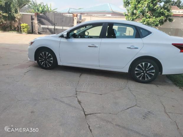 Nissan Sentra 2019 White