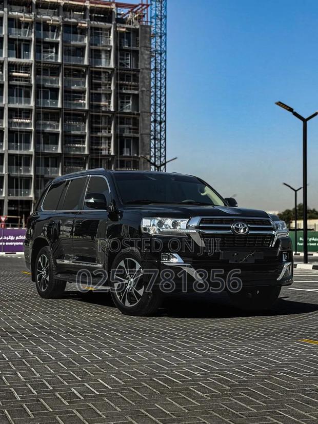 Toyota Land Cruiser 2018 Black