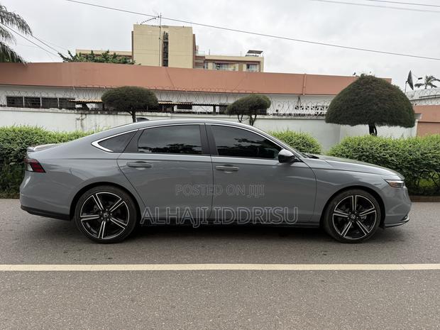 Honda Accord LX CVT 2025 Gray