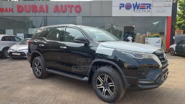 New Toyota Fortuner 2025 Black