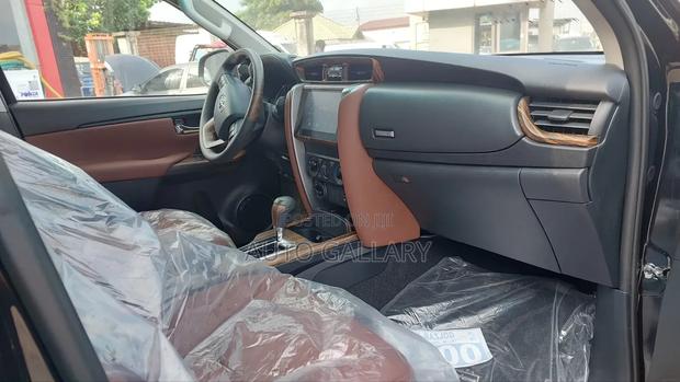New Toyota Fortuner 2025 Black