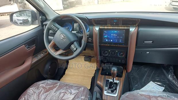 New Toyota Fortuner 2025 Black