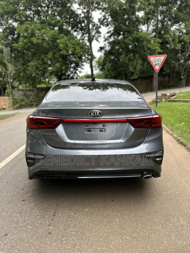 Kia Forte EX 2019 Gray