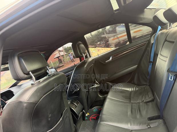 Mercedes-Benz C300 2013 Black