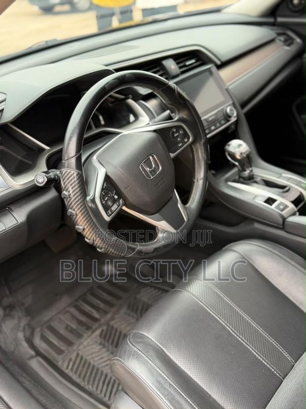 Honda Civic Touring 4dr Sedan (1.5L 4cyl) 2017 Black